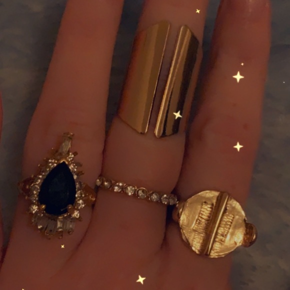Gorgeous Stackable Knuckle Ring Set Black Jewel & Bling Rings Gold boutique NEW - Picture 9 of 17